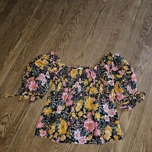 Floral Smocked Puff Sleeve Floral Top